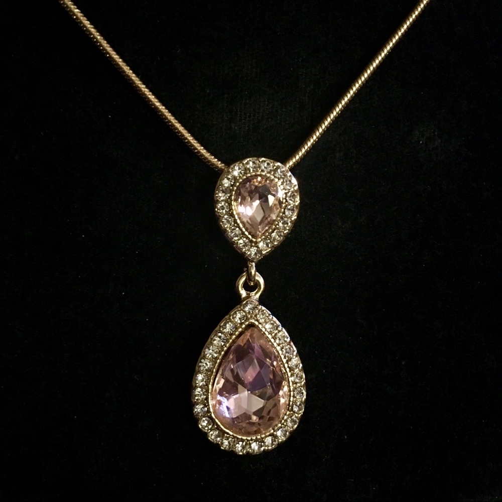 3/30 Monet Gold Pink Teardrop Pendant Necklace